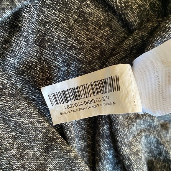 Quince Top Women’s Medium Brushed Short Sleeve Lounge in Charcoal - Picture 7 of 10